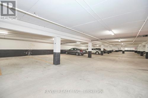 226 - 8111 Forest Glen Drive, Niagara Falls, ON - Indoor Photo Showing Garage