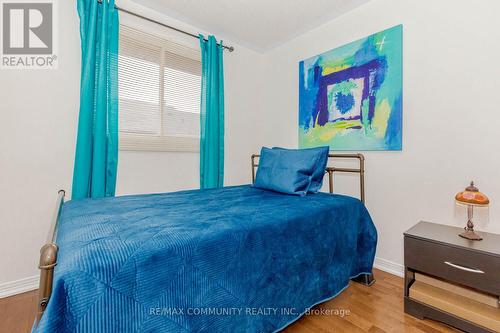 12 Hart Crescent, London, ON - Indoor Photo Showing Bedroom