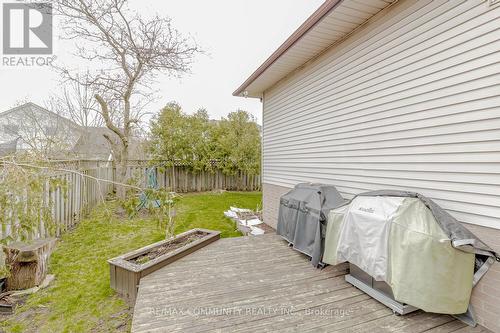 12 Hart Cres, London, ON - Outdoor With Deck Patio Veranda With Exterior