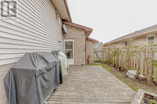 12 Hart Crescent, London, ON - Outdoor With Exterior