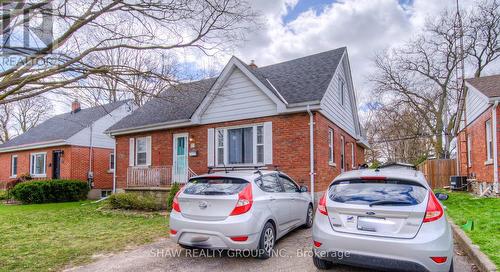 12 Christopher Dr, Cambridge, ON - Outdoor