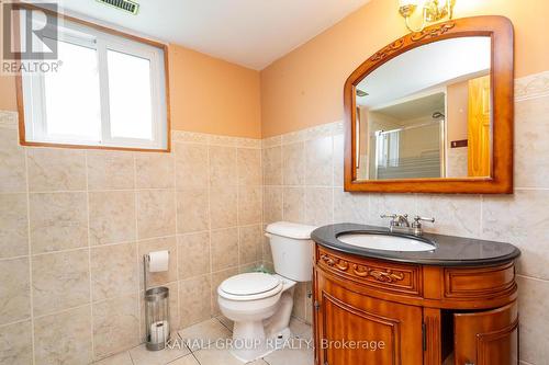 #Bsmt -638 Carlton St, St. Catharines, ON - Indoor Photo Showing Bathroom