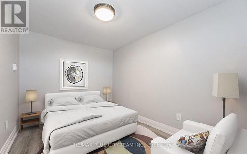U #3 135 Pollock Ave, Cambridge, ON - Indoor Photo Showing Bedroom