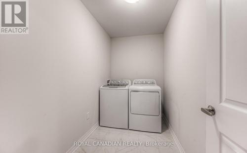 422 Robert Woolner Street, North Dumfries, ON - Indoor Photo Showing Laundry Room