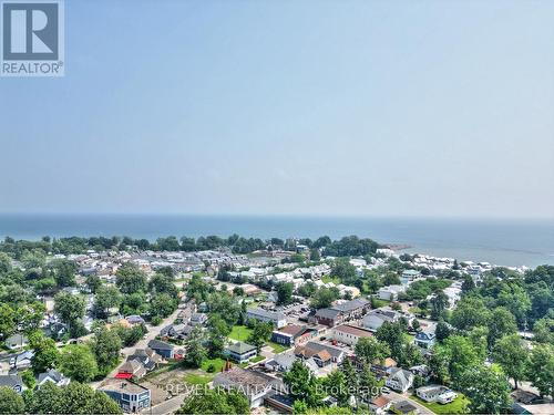22 Queens Circ, Fort Erie, ON - Outdoor With View