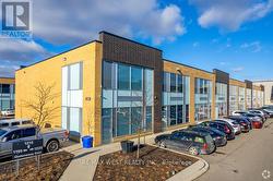 31 - 1225 QUEENSWAY EAST  Mississauga, ON L4Y 1Y6
