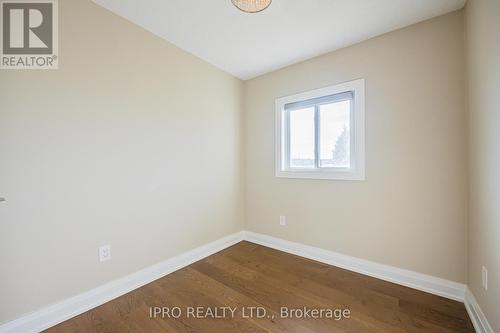 1326 Meredith Ave, Mississauga, ON - Indoor Photo Showing Other Room