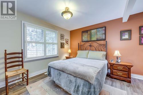1086 Balment Ave, Mississauga, ON - Indoor Photo Showing Bedroom