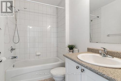5 - 5055 Oscar Peterson Boulevard, Mississauga, ON - Indoor Photo Showing Bathroom