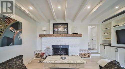 4028 Millar Crescent, Burlington, ON - Indoor Photo Showing Living Room With Fireplace
