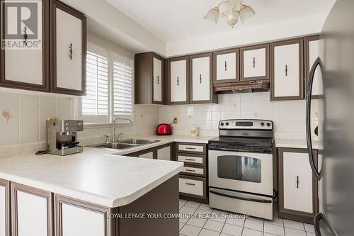 135 Judith Ave, Vaughan, ON - Indoor Photo Showing Kitchen With Double Sink