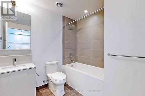6001 - 950 Portage Parkway, Vaughan, ON - Indoor Photo Showing Bathroom