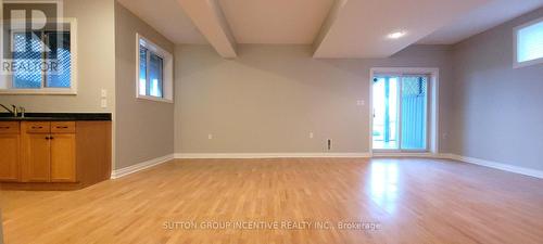 92 Sundew Dr, Barrie, ON - Indoor Photo Showing Other Room