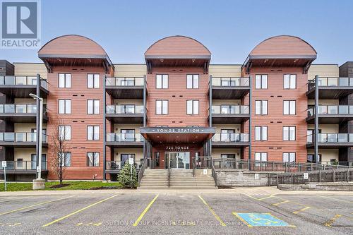 #307 -720 Yonge St, Barrie, ON - Outdoor With Balcony With Facade