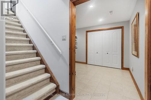 40 Downer Cres, Wasaga Beach, ON - Indoor Photo Showing Other Room