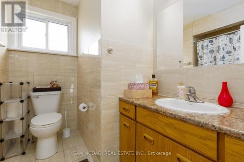 2694 Truscott Drive, Mississauga, ON - Indoor Photo Showing Bathroom