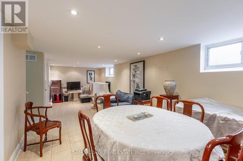2694 Truscott Drive, Mississauga, ON - Indoor Photo Showing Dining Room