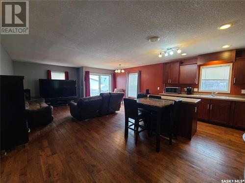 207 W 1St Street, Carlyle, SK - Indoor