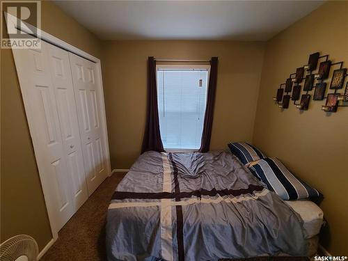 207 W 1St Street, Carlyle, SK - Indoor Photo Showing Bedroom