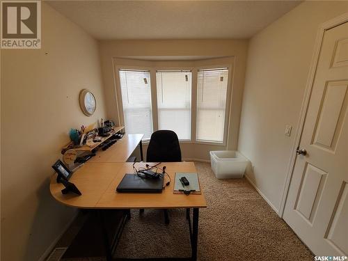207 W 1St Street, Carlyle, SK - Indoor Photo Showing Office