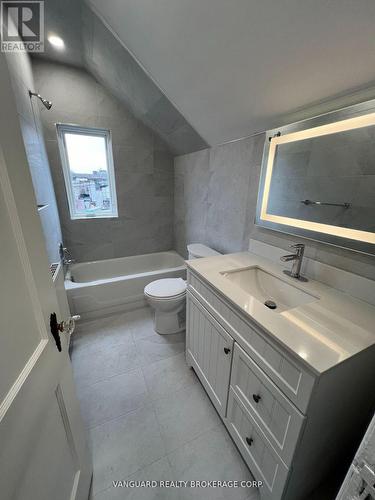 88 Lanark Ave, Toronto, ON - Indoor Photo Showing Bathroom