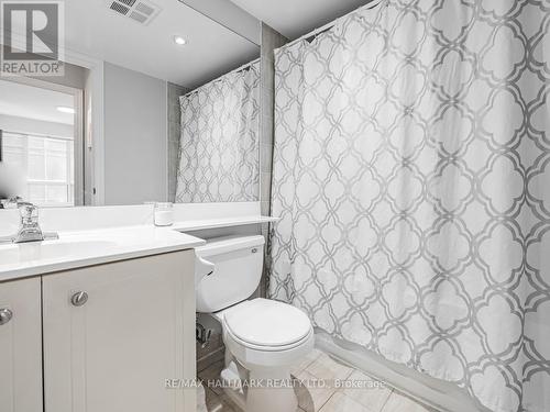 #544 -250 Wellington St W, Toronto, ON - Indoor Photo Showing Bathroom