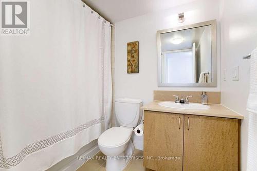 712 - 2191 Yonge Street, Toronto, ON - Indoor Photo Showing Bathroom