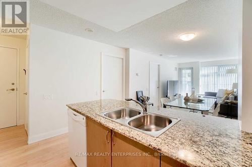 712 - 2191 Yonge Street, Toronto, ON - Indoor Photo Showing Kitchen With Double Sink