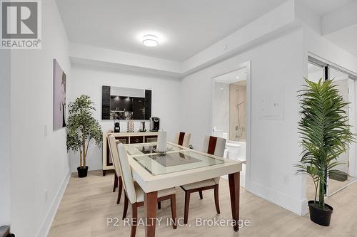#1001 -480 Front St W, Toronto, ON - Indoor Photo Showing Dining Room