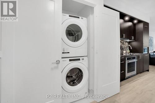 #1001 -480 Front St W, Toronto, ON - Indoor Photo Showing Laundry Room