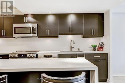 #1003 -195 Wynford Dr, Toronto, ON - Indoor Photo Showing Kitchen With Upgraded Kitchen