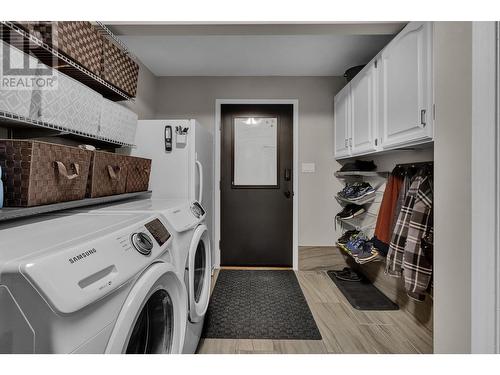 2274 Sadler Drive, Prince George, BC - Indoor Photo Showing Laundry Room