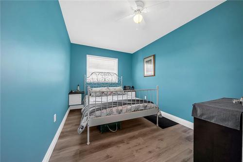 751 Lakeshore Road, Selkirk, ON - Indoor Photo Showing Bedroom