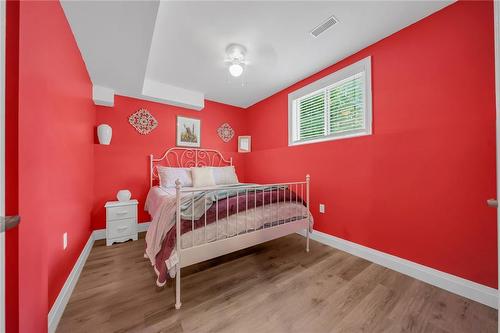 751 Lakeshore Road, Selkirk, ON - Indoor Photo Showing Bedroom