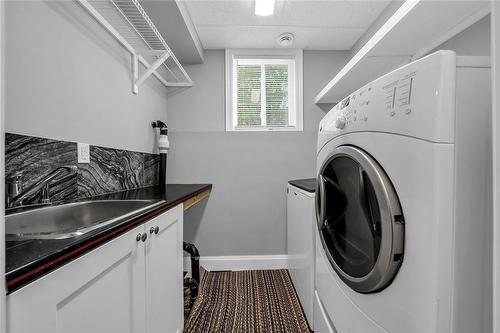 751 Lakeshore Road, Selkirk, ON - Indoor Photo Showing Laundry Room