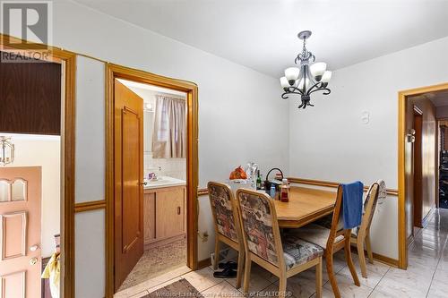 347 Curry, Windsor, ON - Indoor Photo Showing Dining Room