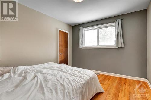 Main  Bedroom #2 - 2564 Severn Avenue, Ottawa, ON - Indoor Photo Showing Bedroom