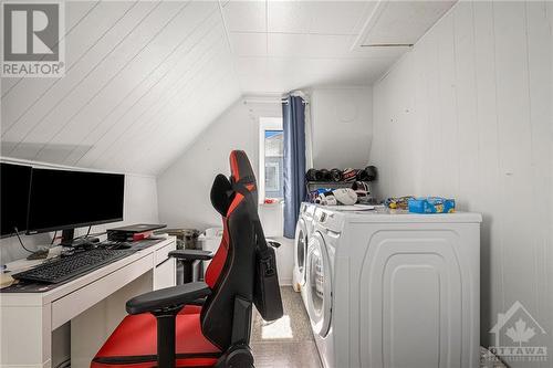 1292 St Jacques Road, Embrun, ON - Indoor Photo Showing Laundry Room