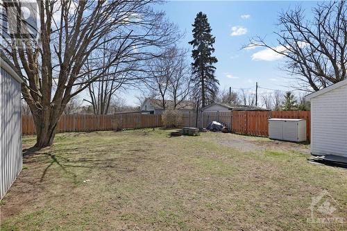 Bright and Sunny backyard - 10600 Main Street, South Mountain, ON - Outdoor