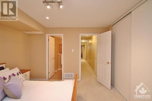 835 Longfields Drive, Ottawa, ON - Indoor Photo Showing Bedroom