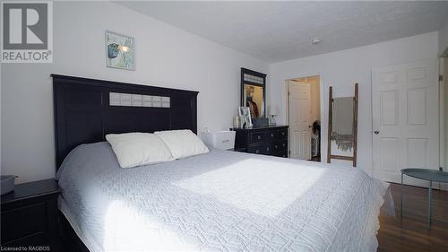 740 20Th Street W, Owen Sound, ON - Indoor Photo Showing Bedroom