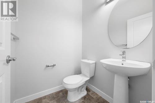 5024 Cornell Gate, Regina, SK - Indoor Photo Showing Bathroom