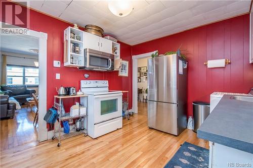 706-708 Beaconsfield Avenue, Saint John, NB - Indoor Photo Showing Kitchen