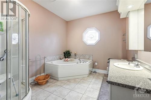 20430 River Road, Alexandria, ON - Indoor Photo Showing Bathroom