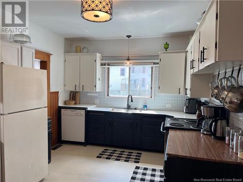 18 Rose Street, St. Stephen, NB - Indoor Photo Showing Kitchen