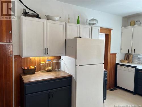 18 Rose Street, St. Stephen, NB - Indoor Photo Showing Kitchen