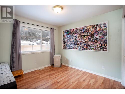 2675 Pine Avenue Unit# 1, Lumby, BC - Indoor Photo Showing Other Room