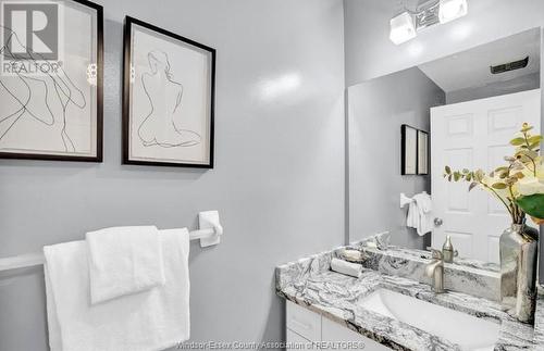 1408 Mickaila Crescent, Tecumseh, ON - Indoor Photo Showing Bathroom