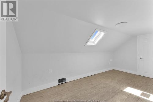 383 Newbury Street, Windsor, ON - Indoor Photo Showing Other Room