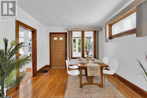 383 Newbury Street, Windsor, ON - Indoor Photo Showing Dining Room